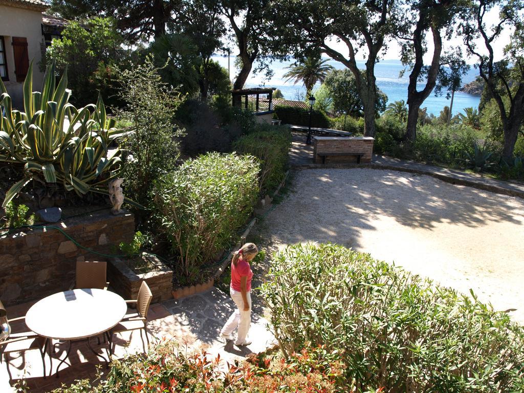 Le Rayol-Canadel-sur-Mer Les Lauriers Roses 아파트 호텔 외부 사진